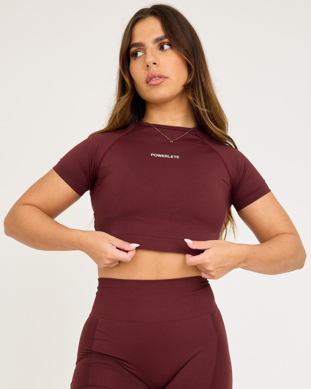 Nahtloses SS-Crop-Top von Evolve